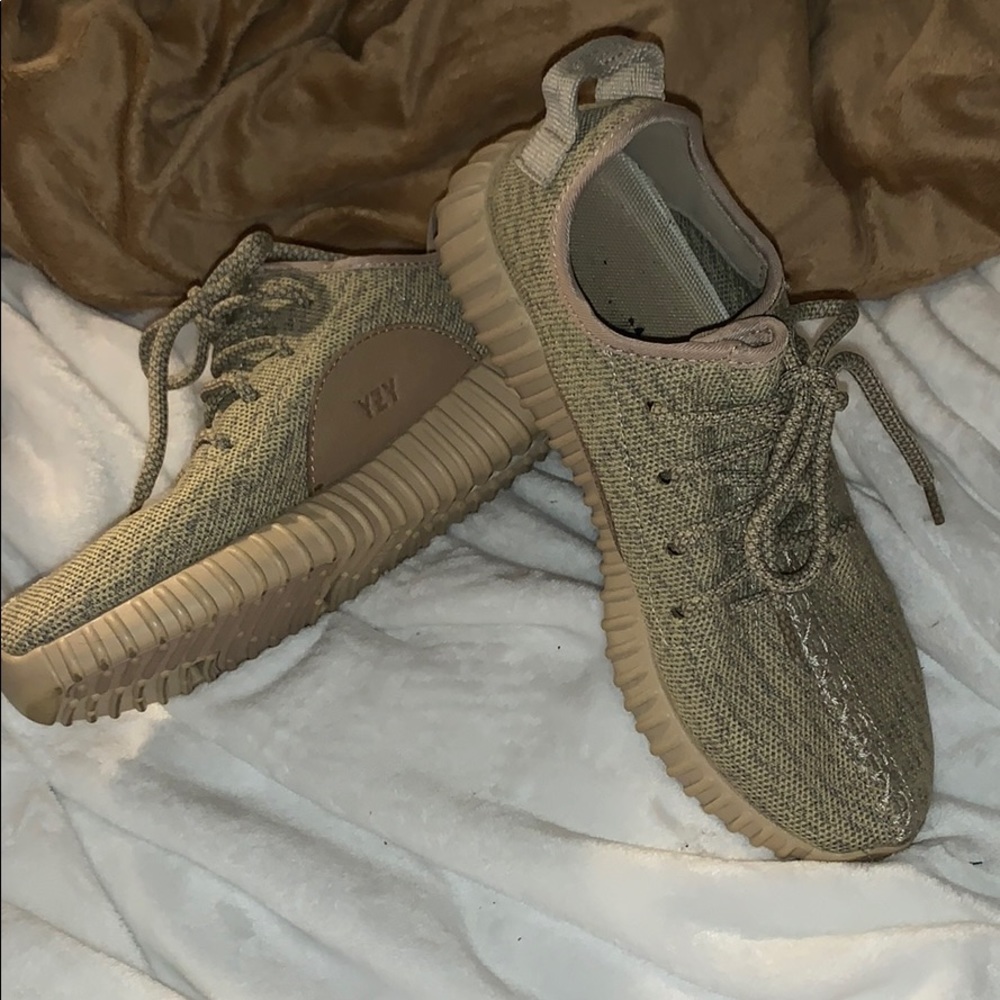 Yeezy Boost 350 Khaki